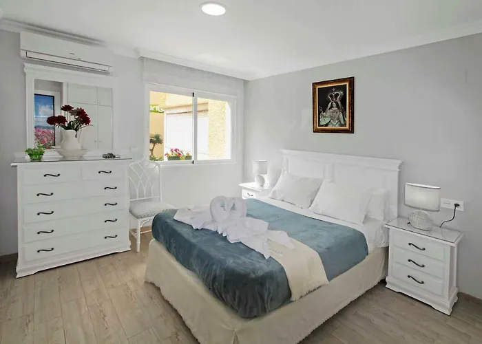 Διαμέρισμα Charming In